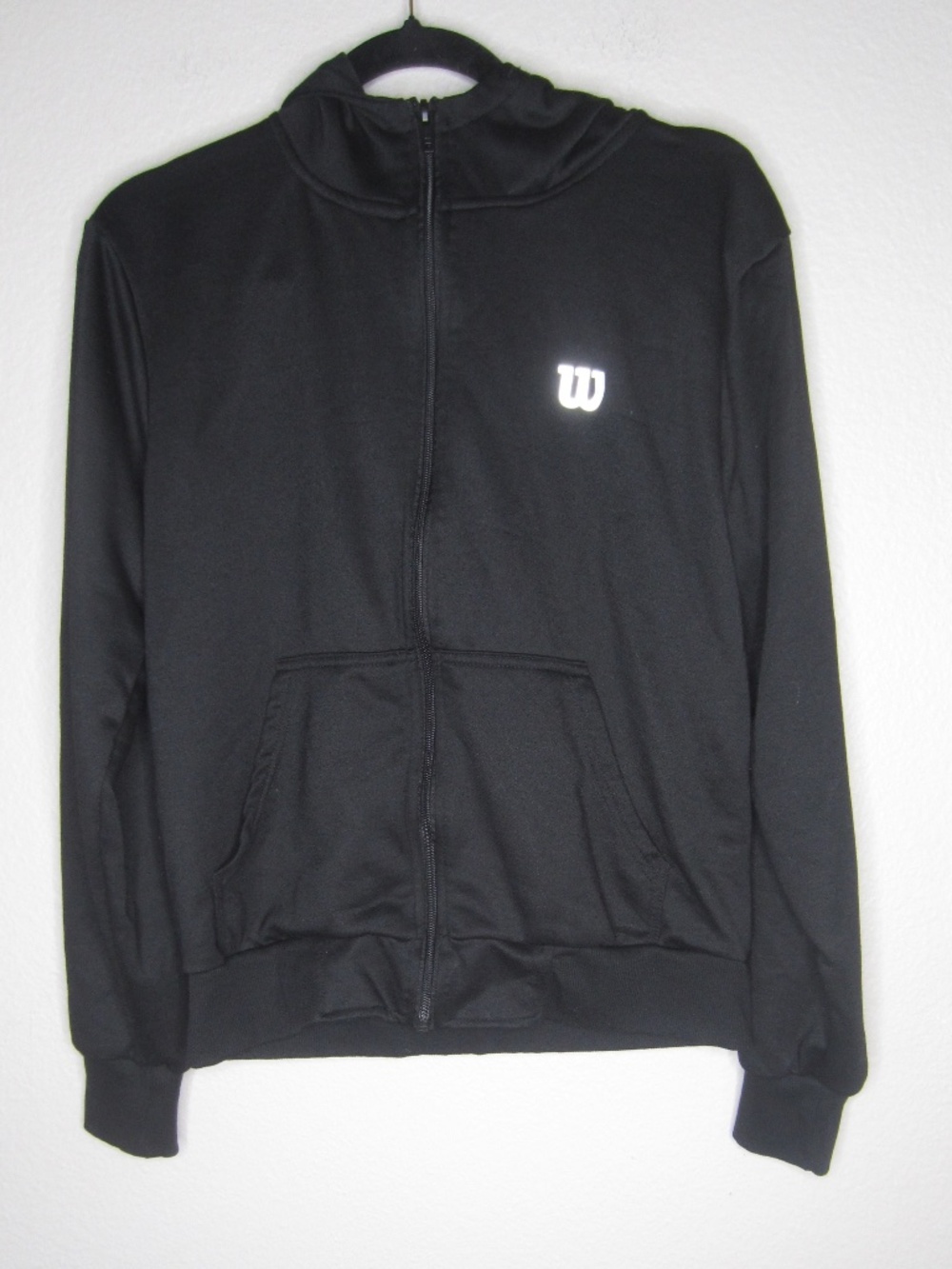Wilson Women's full-zip black hoodie - Size Medium